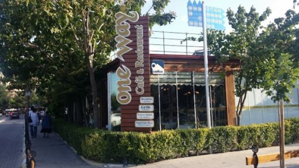 One Way Cafe-2